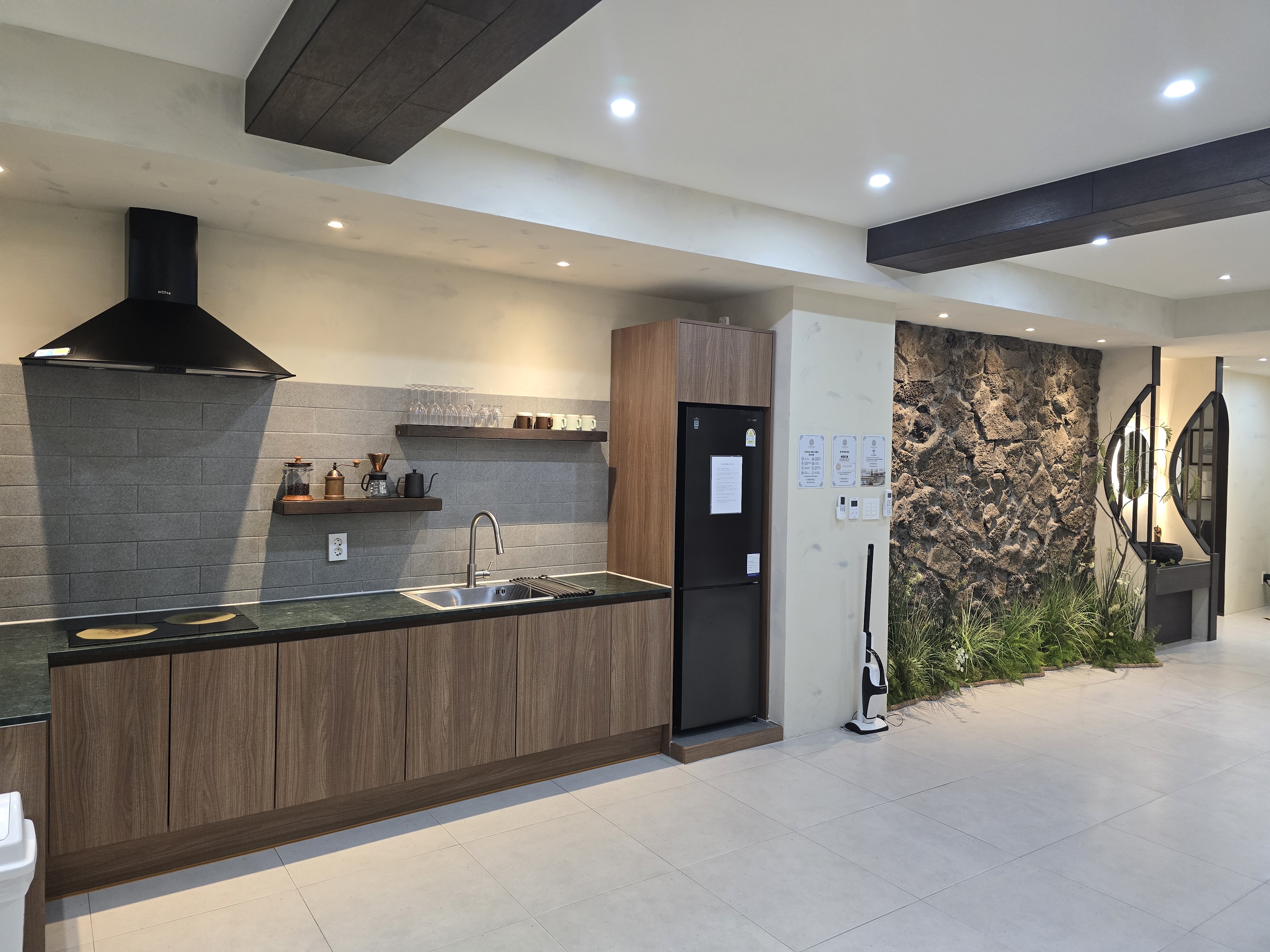 부산 광안리오션뷰 62평 감성펜션 숙박권